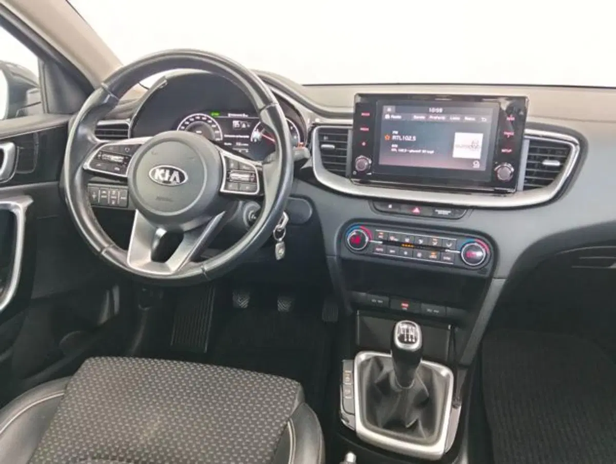 Kia XCeed usata a Como (10)