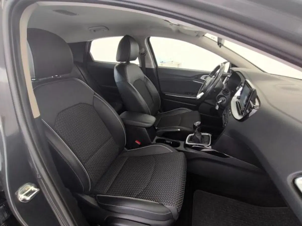 Kia XCeed usata a Como (3)