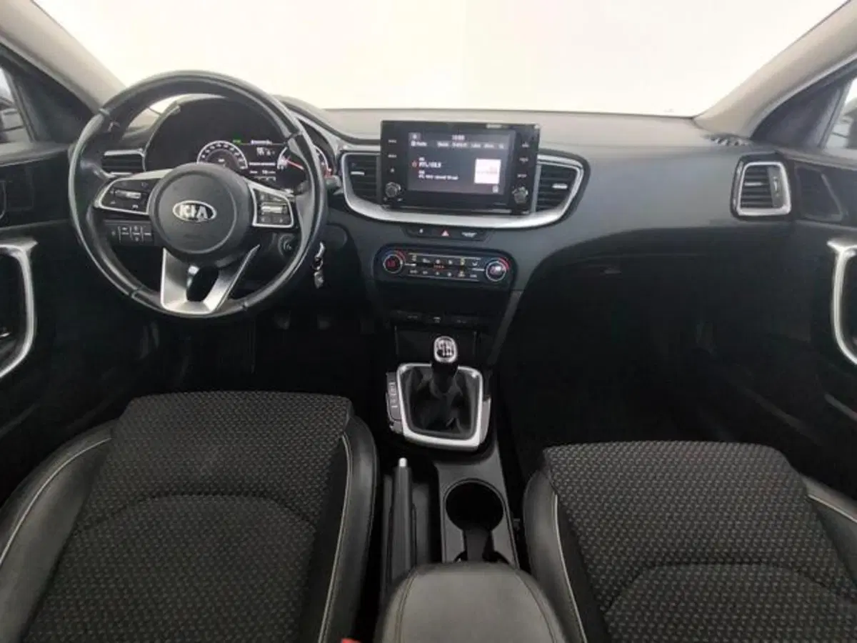 Kia XCeed usata a Como (4)