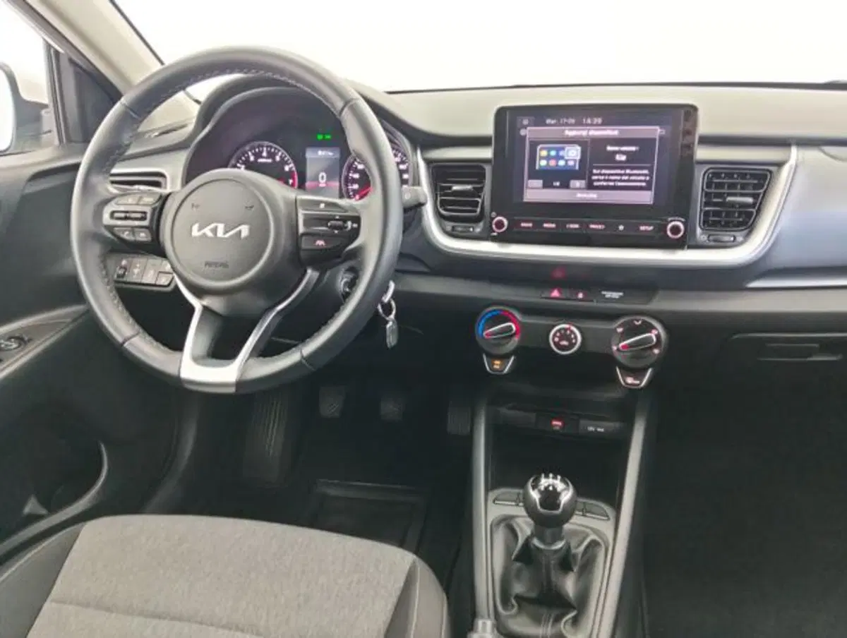 Kia Stonic usata a Como (10)