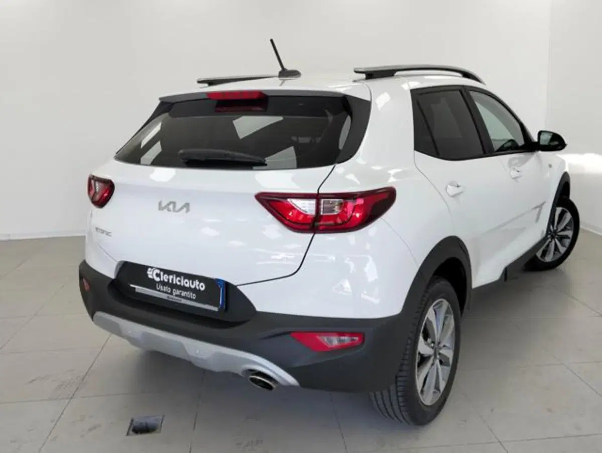 Kia Stonic usata a Como (2)