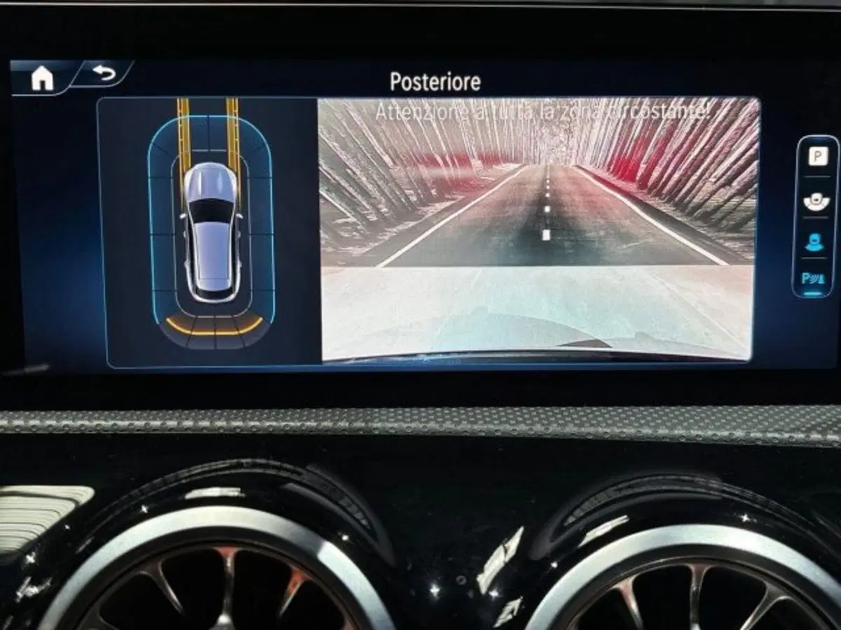 Mercedes-Benz CLA Shooting Brake usata a Bologna (12)
