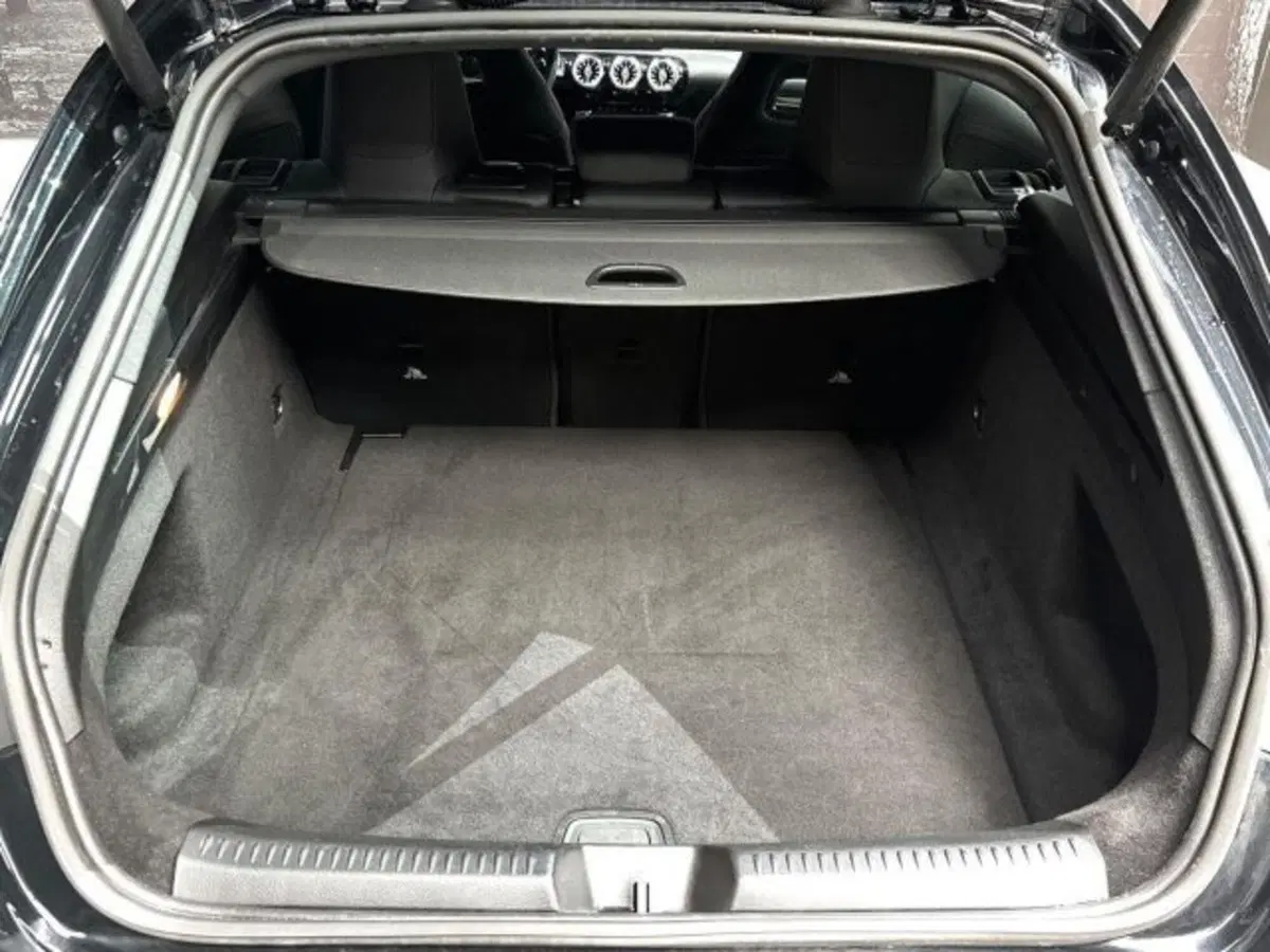Mercedes-Benz CLA Shooting Brake usata a Bologna (8)