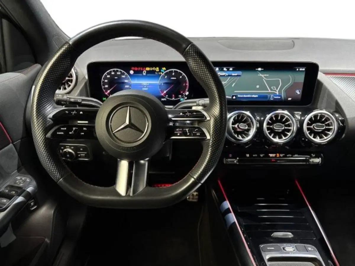 Mercedes-Benz GLA SUV usata a Bologna (11)