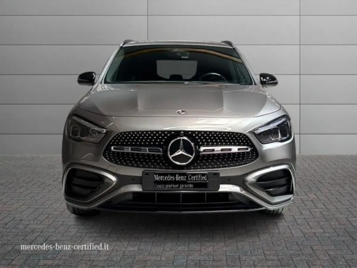 Mercedes-Benz GLA SUV usata a Bologna (3)