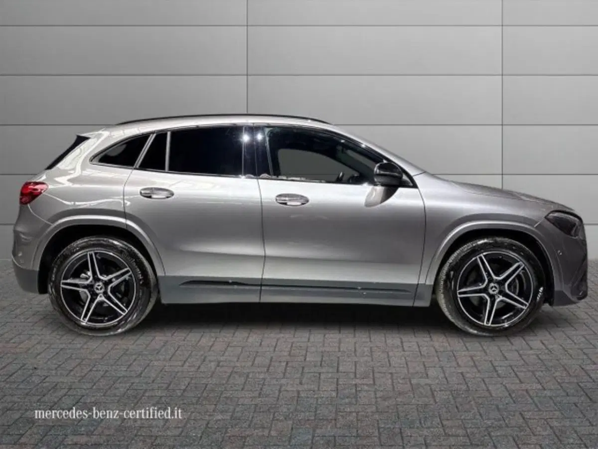 Mercedes-Benz GLA SUV usata a Bologna (5)