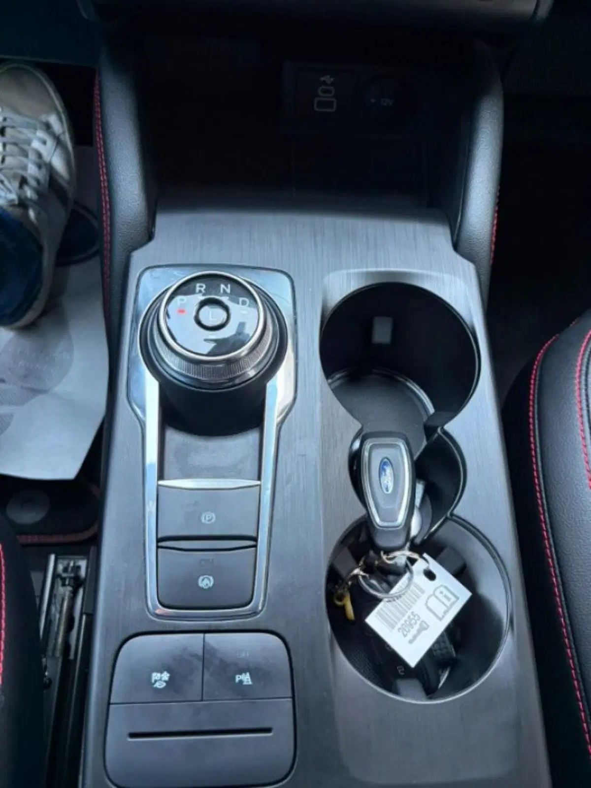 Ford Kuga usata a Lodi (11)