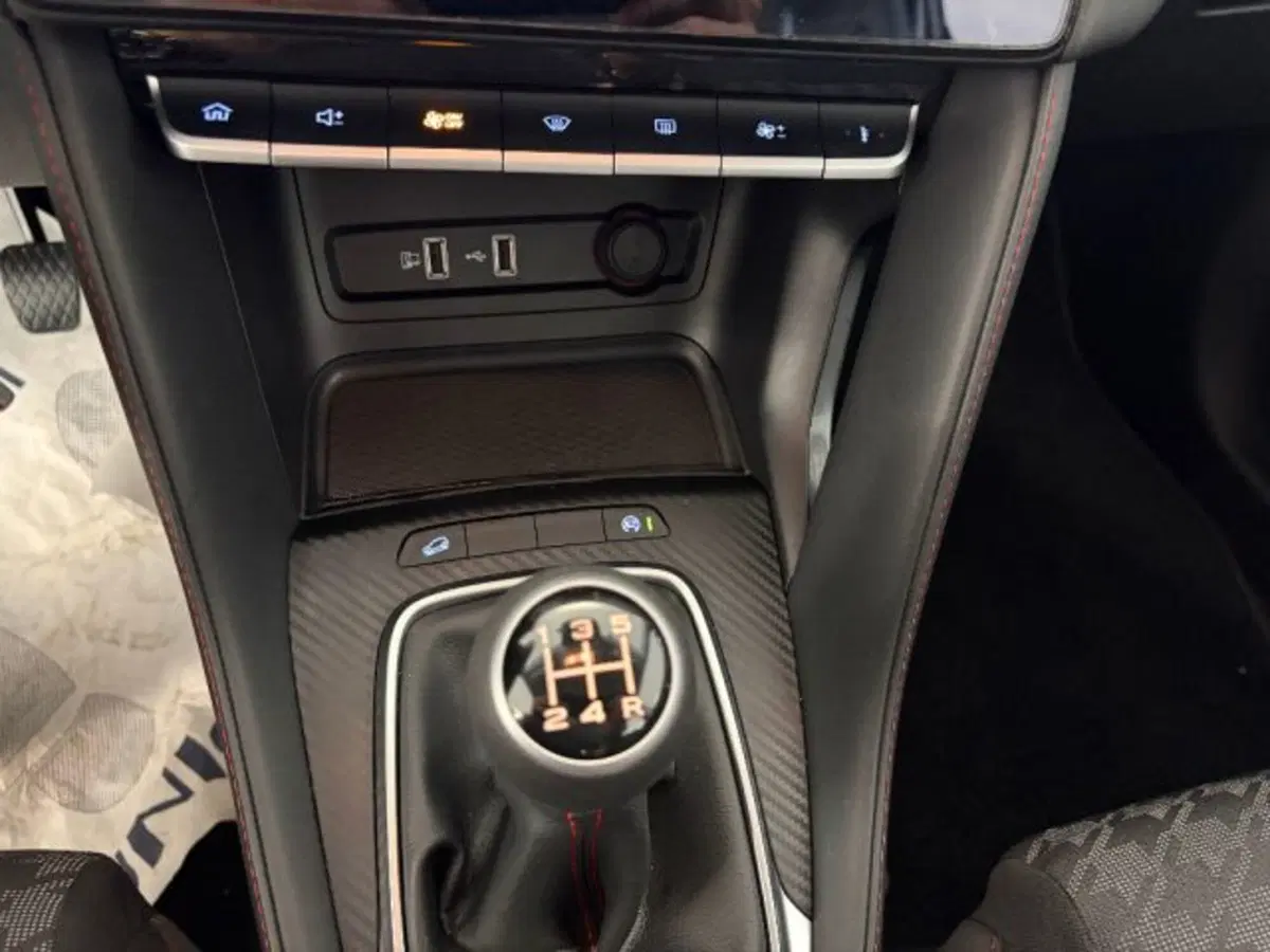 Mg ZS usata a Cuneo (14)
