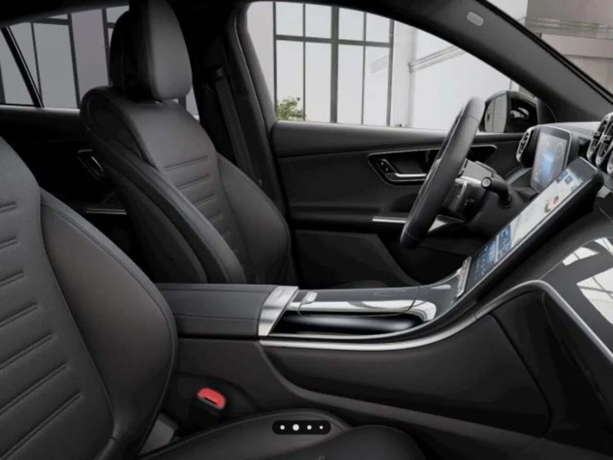 Mercedes-Benz GLC nuova a Verona (6)