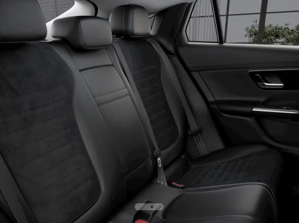 Mercedes-Benz GLC nuova a Verona (7)
