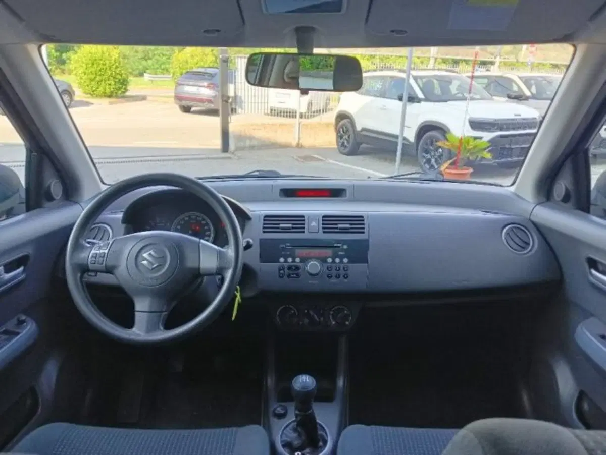 Suzuki Swift usata a Brescia (13)