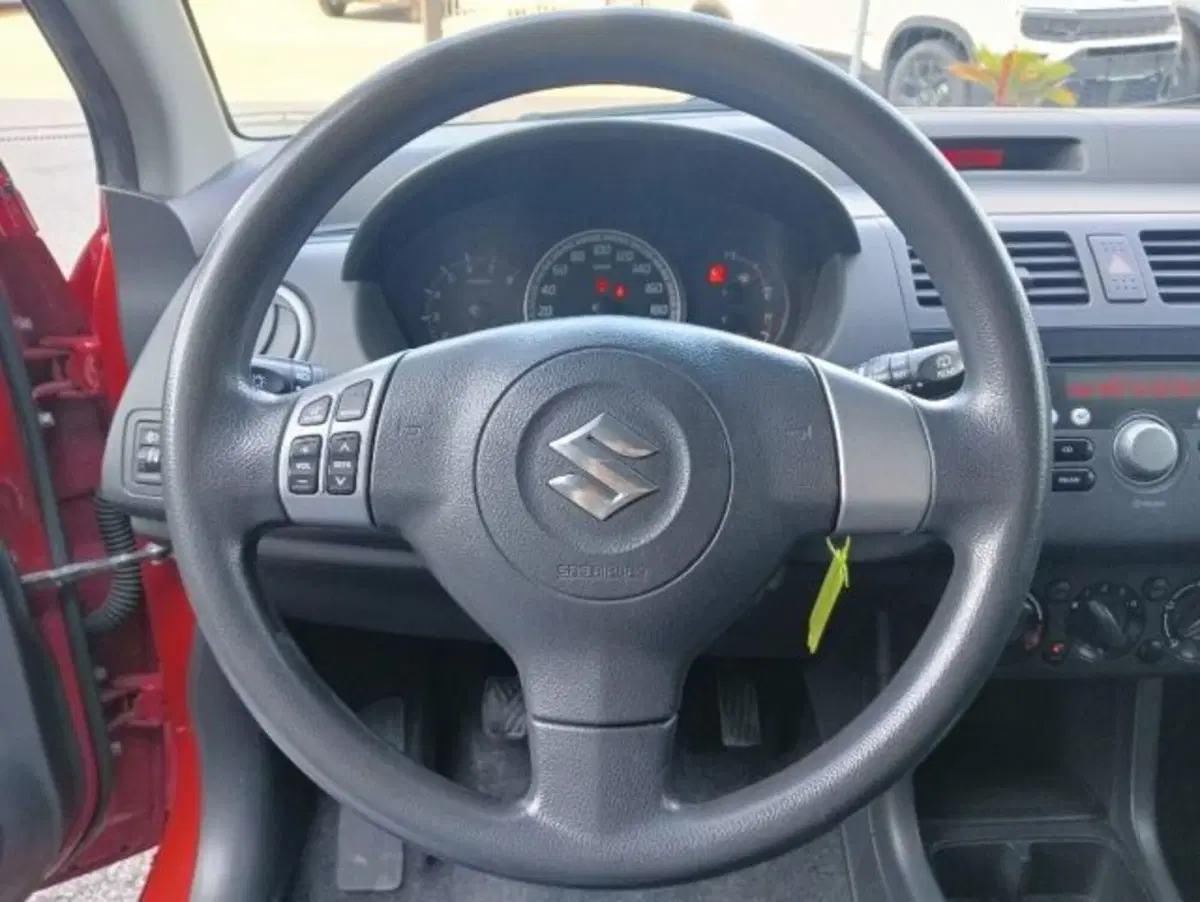 Suzuki Swift usata a Brescia (7)