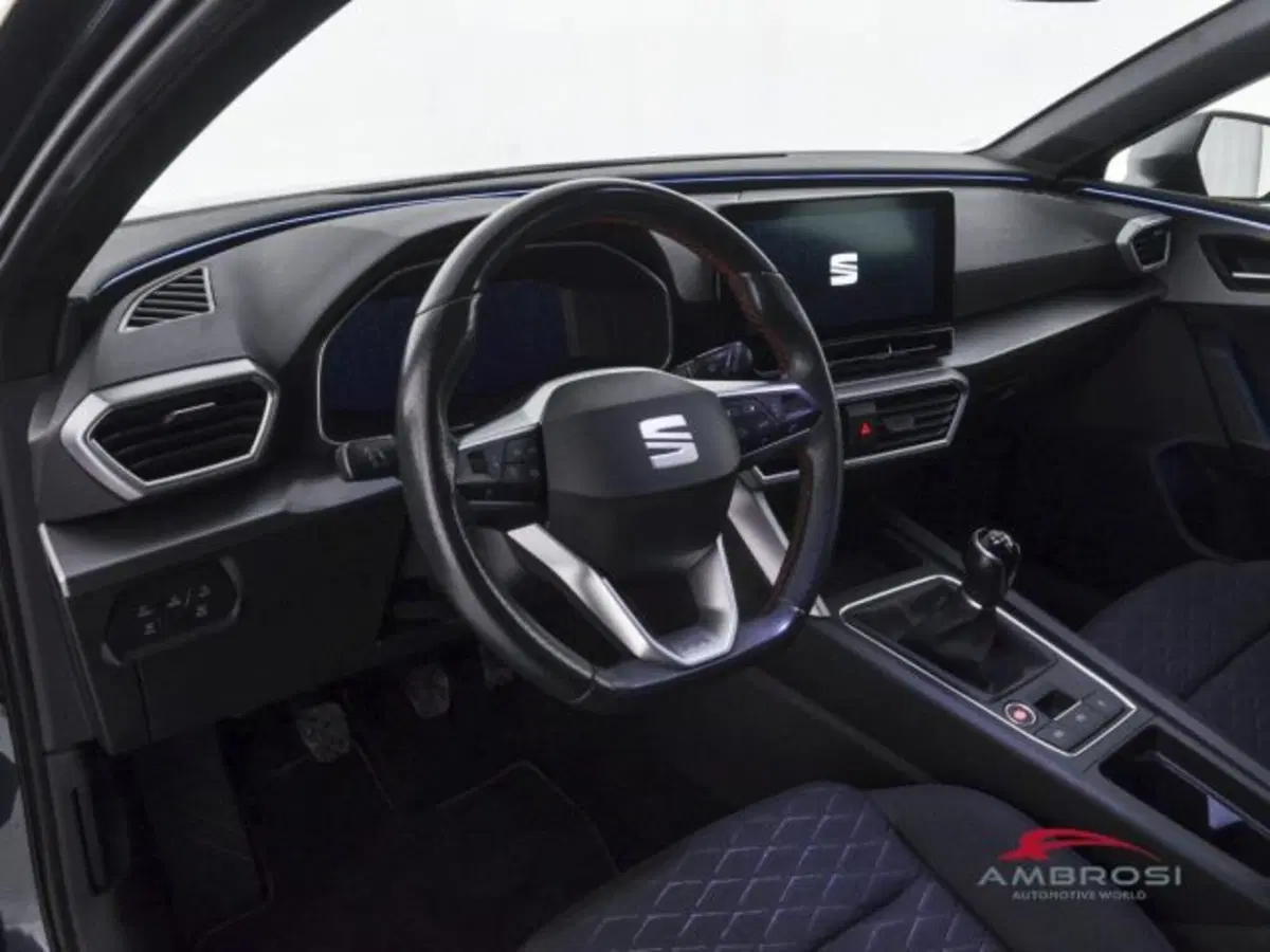 SEAT Leon ST usata a Perugia (8)