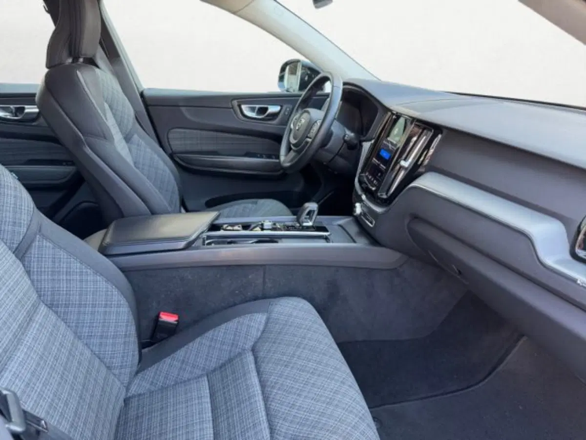 Volvo XC60 usata a Treviso (12)