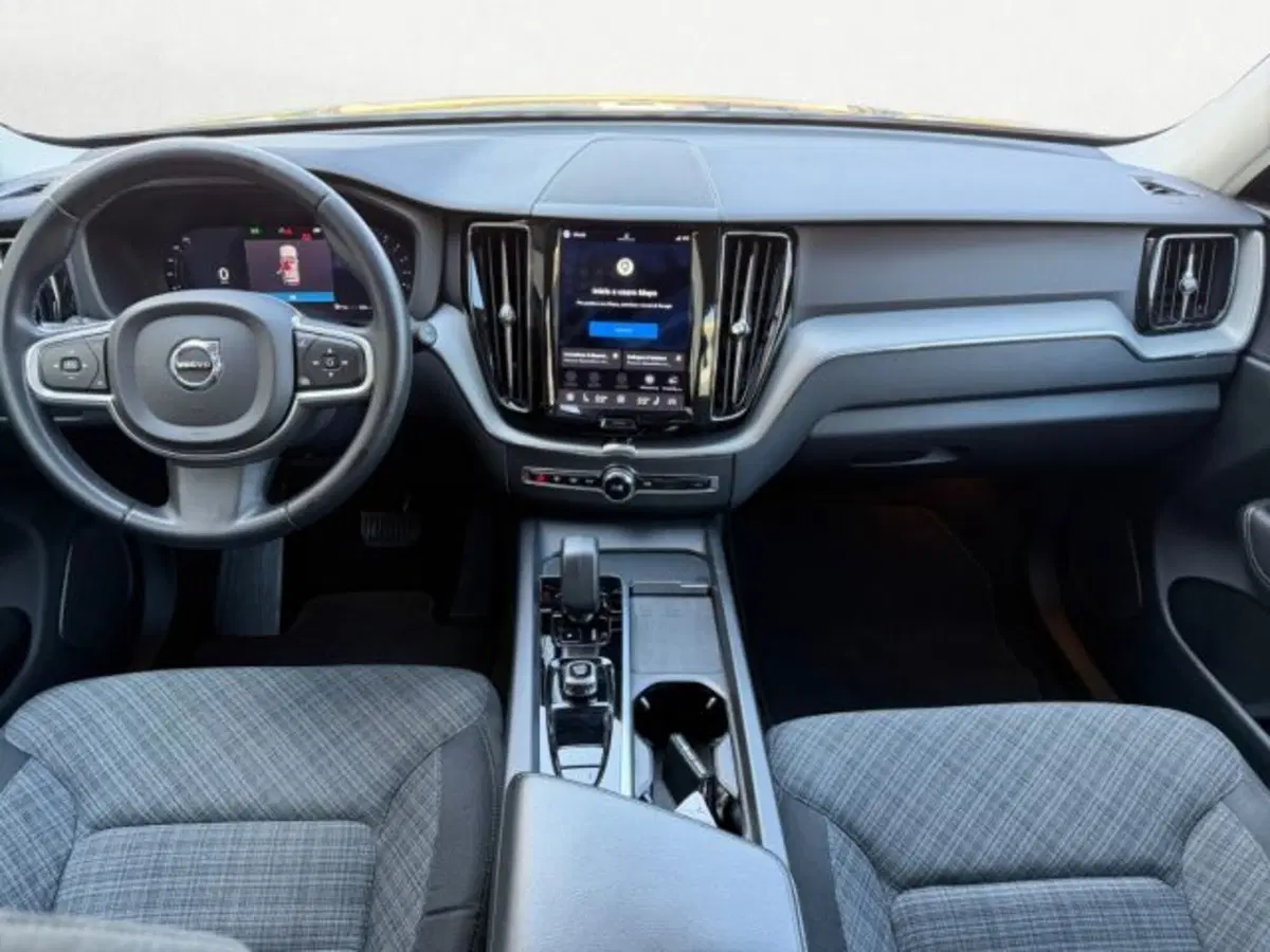 Volvo XC60 usata a Treviso (13)
