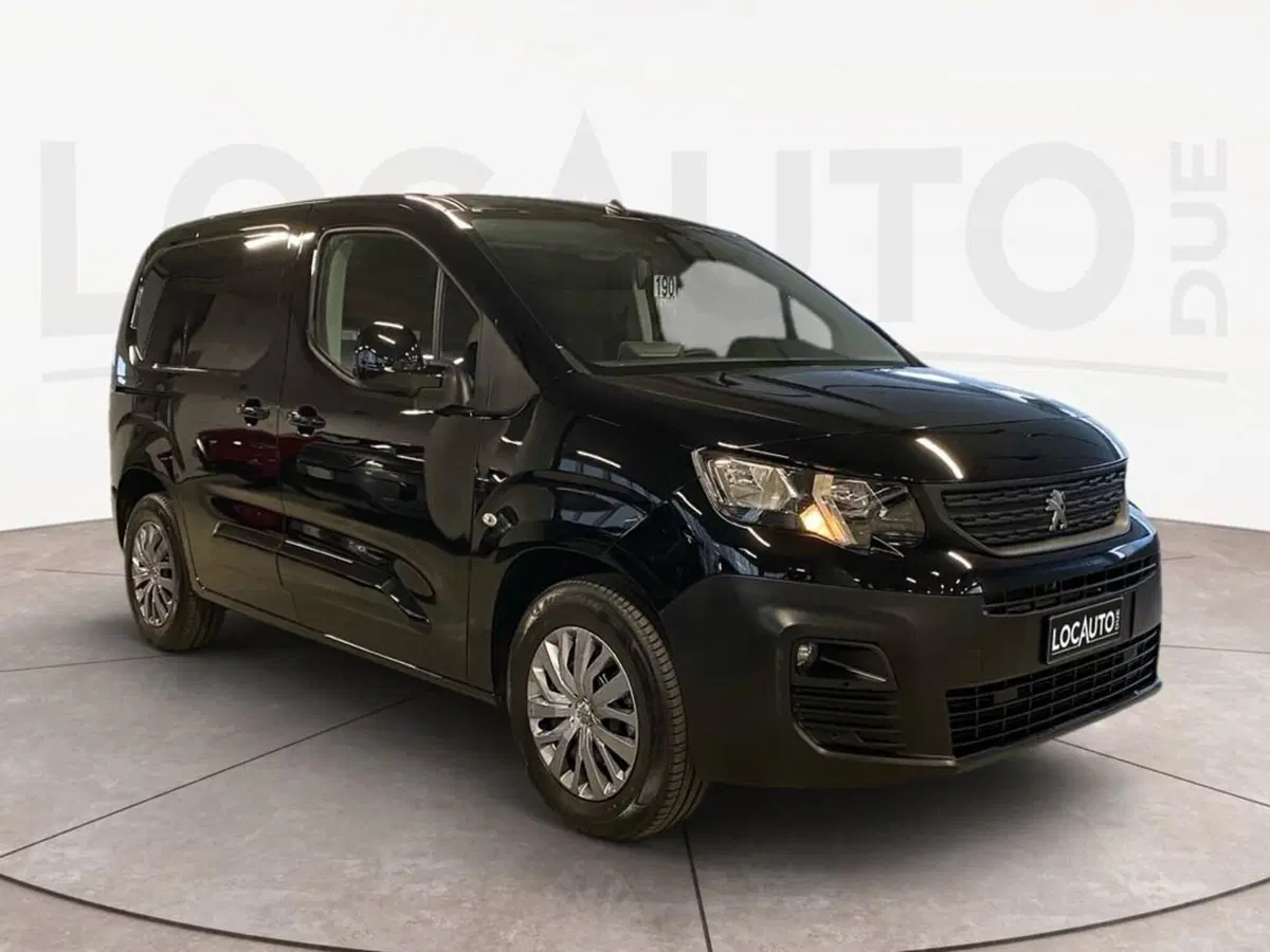 Peugeot Partner Furgone usata a Torino (3)
