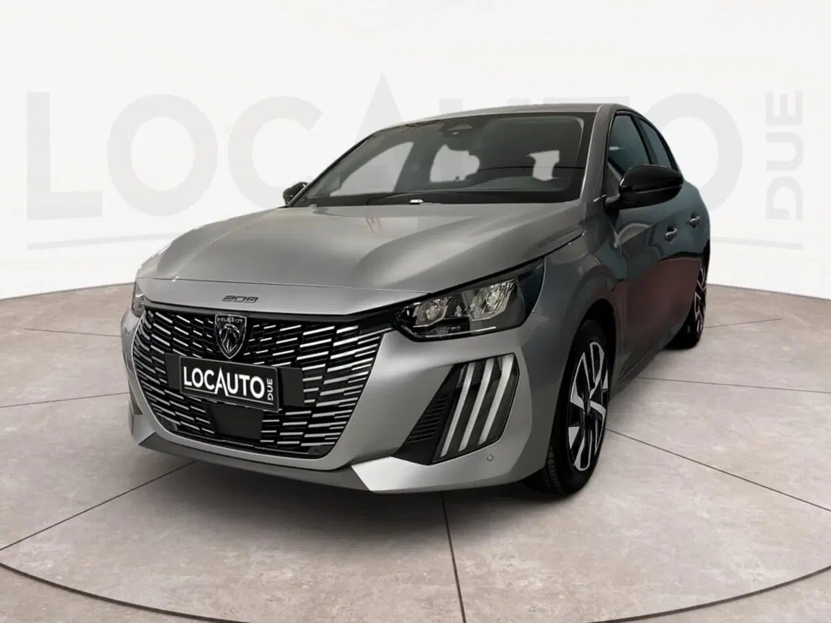 Peugeot 208 nuova a Torino