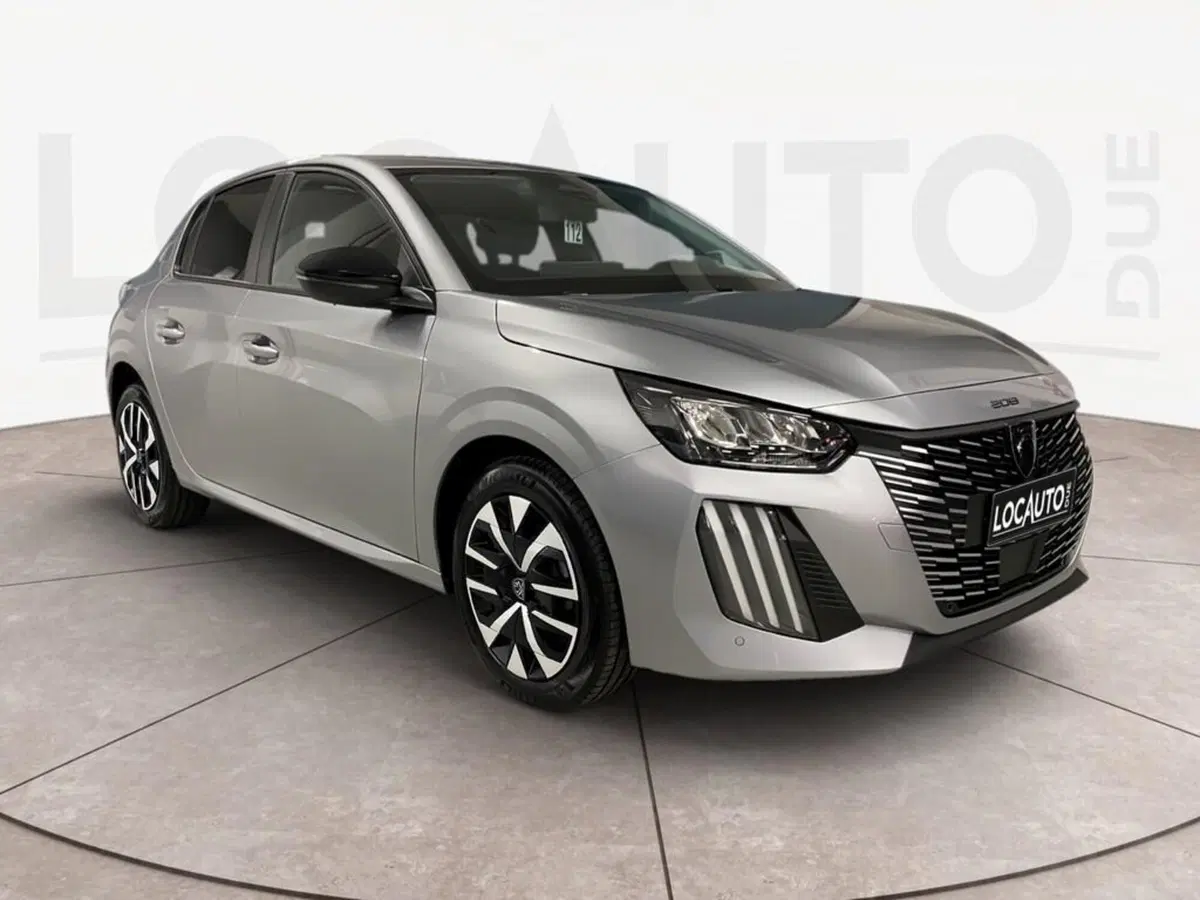 Peugeot 208 nuova a Torino (3)