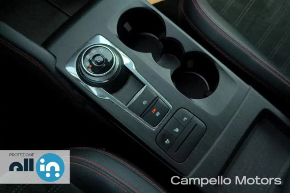 Ford Kuga usata a Venezia (14)