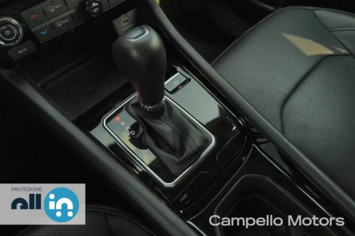 Jeep Compass usata a Venezia (14)