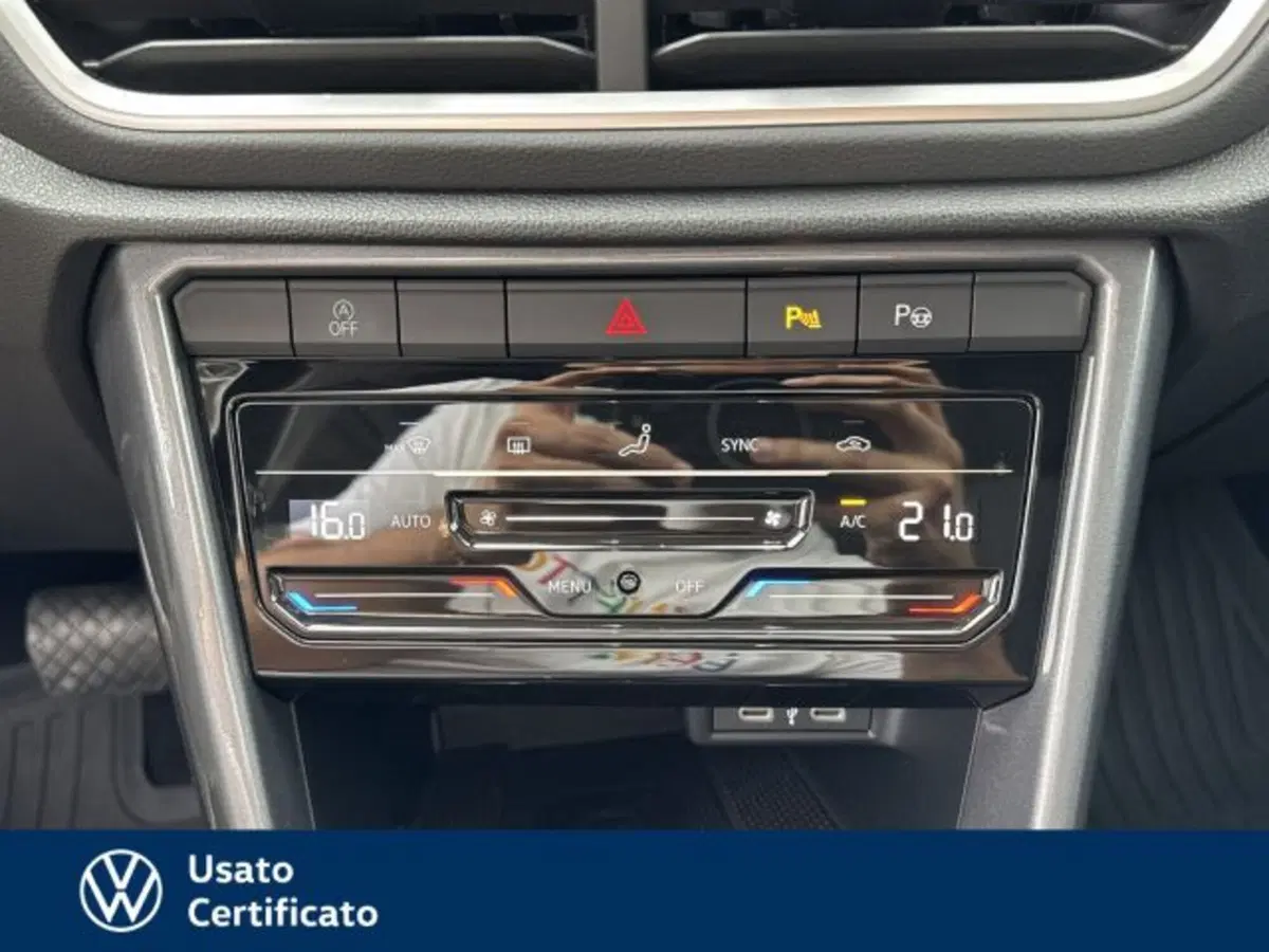 Volkswagen T-Roc usata a Vicenza (16)