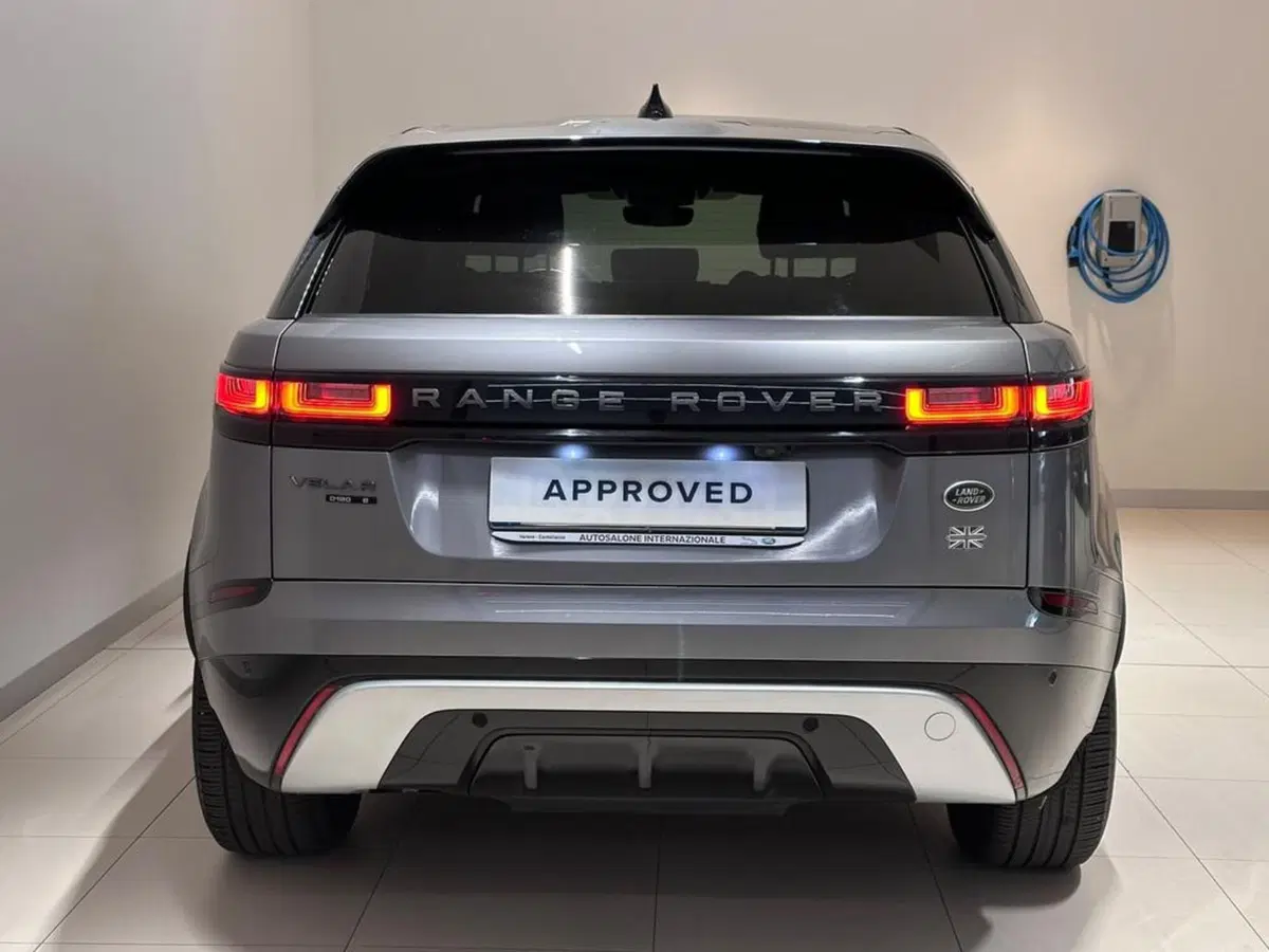 Land Rover Range Rover Velar usata a Varese (7)