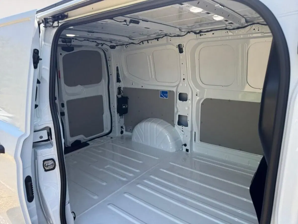 Volkswagen Veicoli Commerciali Transporter Furgone nuova a Ravenna (7)
