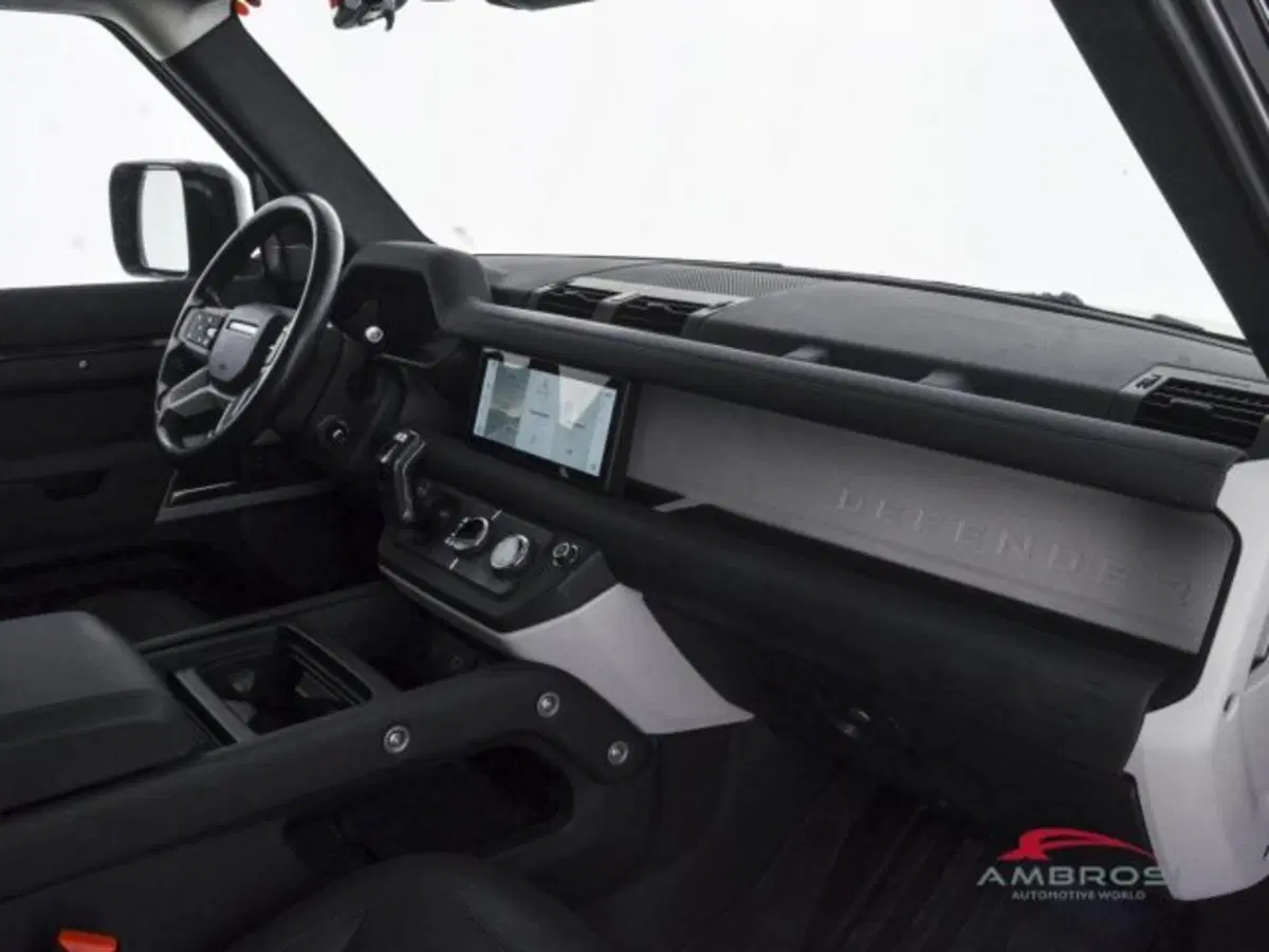 Land Rover Defender usata a Perugia (11)