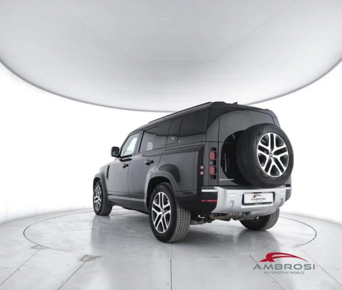 Land Rover Defender usata a Perugia (4)