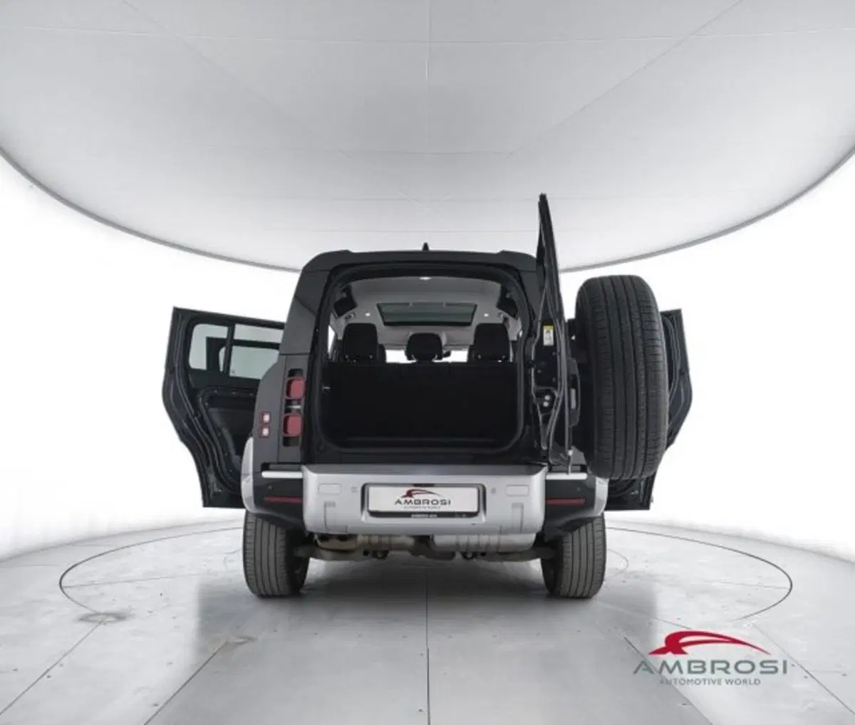 Land Rover Defender usata a Perugia (6)