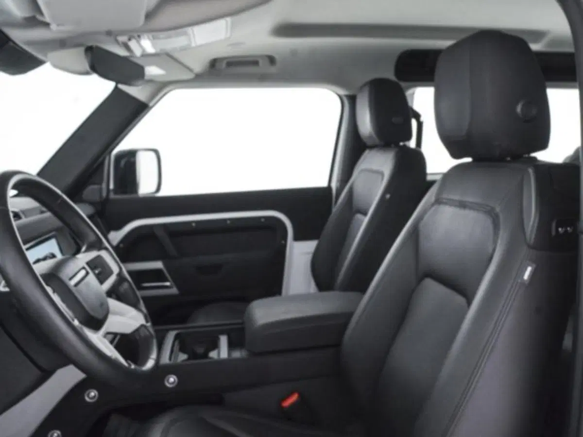Land Rover Defender usata a Perugia (14)