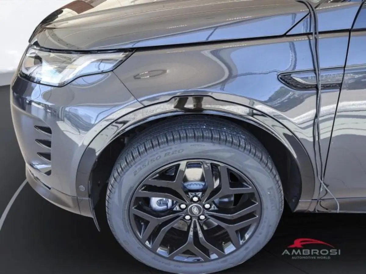 Land Rover Discovery Sport nuova a Perugia (10)