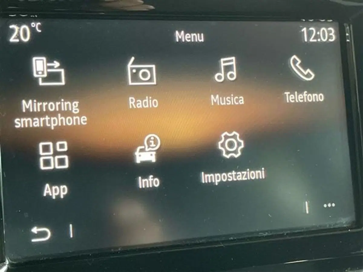 Renault Twingo usata a Como (14)
