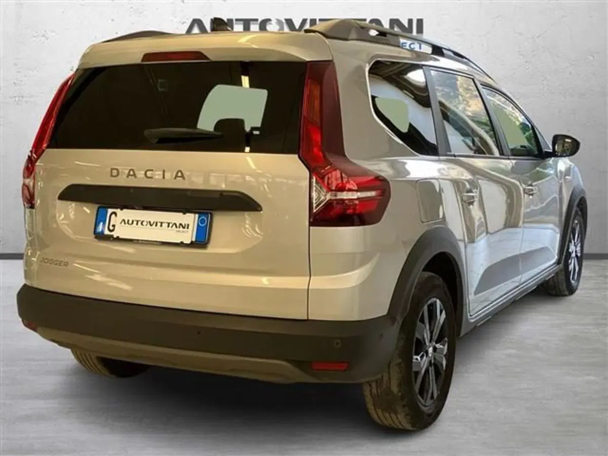 Dacia Jogger usata a Como (4)