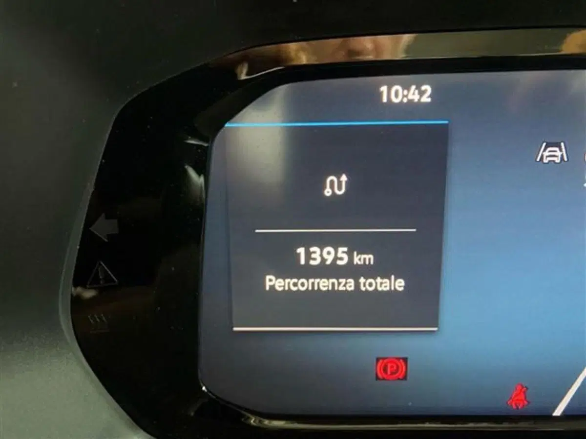 Ford Tourneo Connect usata a Como (15)
