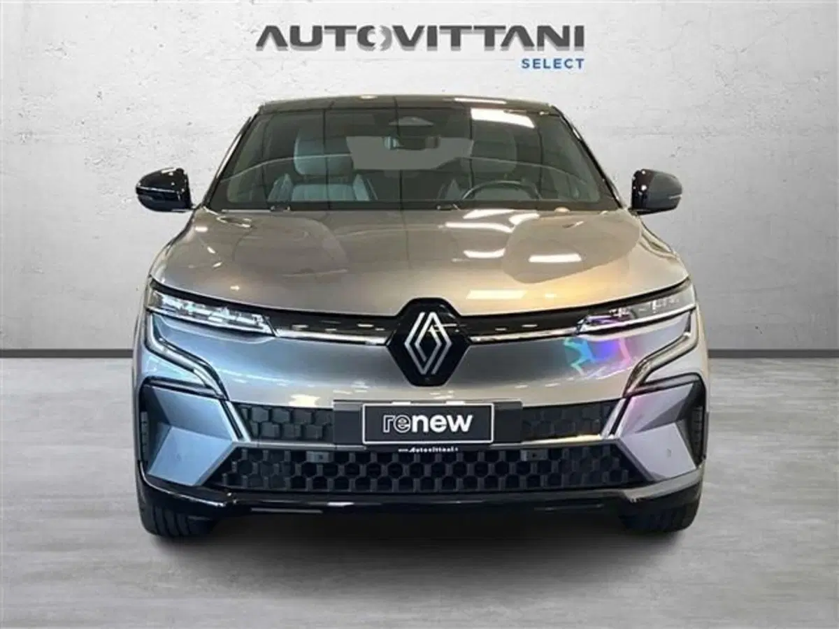 Renault Megane E-Tech Electric usata a Como (2)