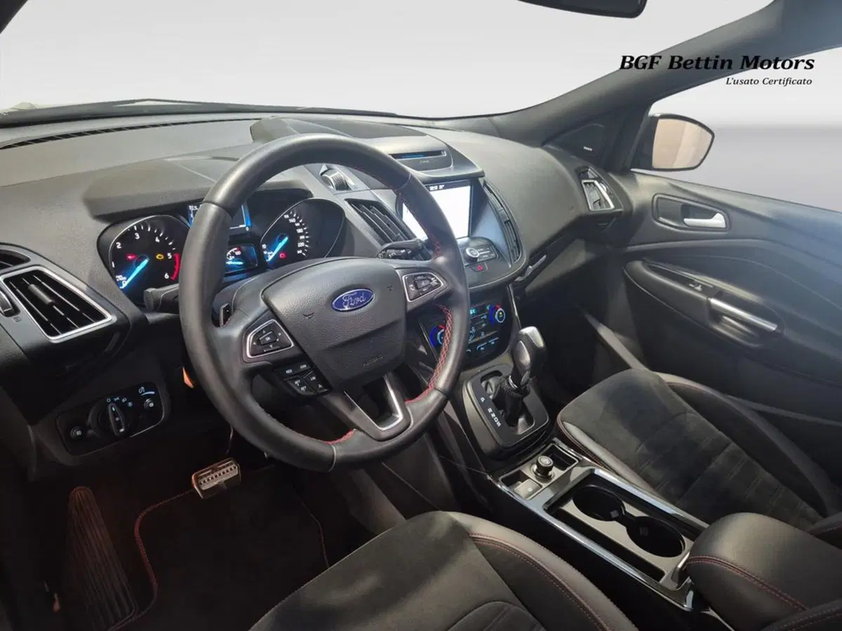 Ford Kuga usata a Padova (11)