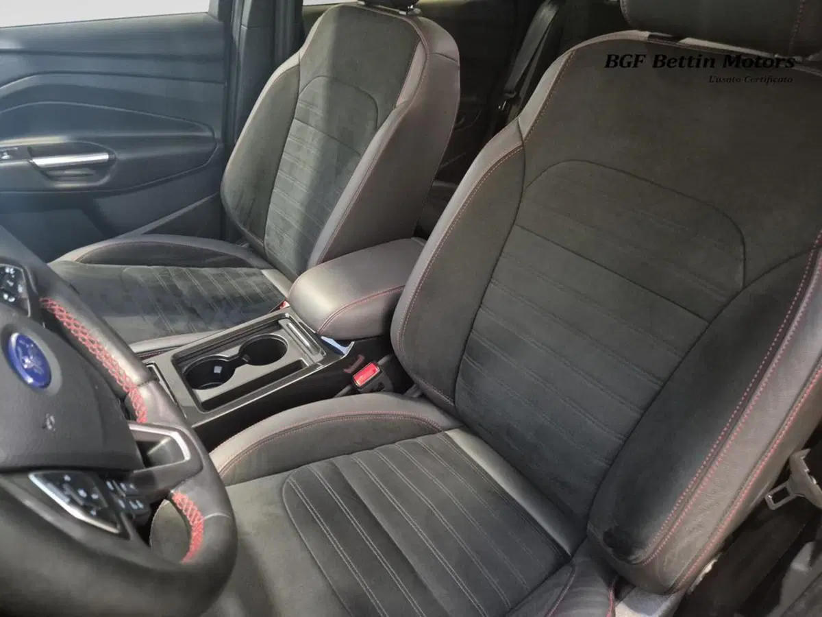 Ford Kuga usata a Padova (13)