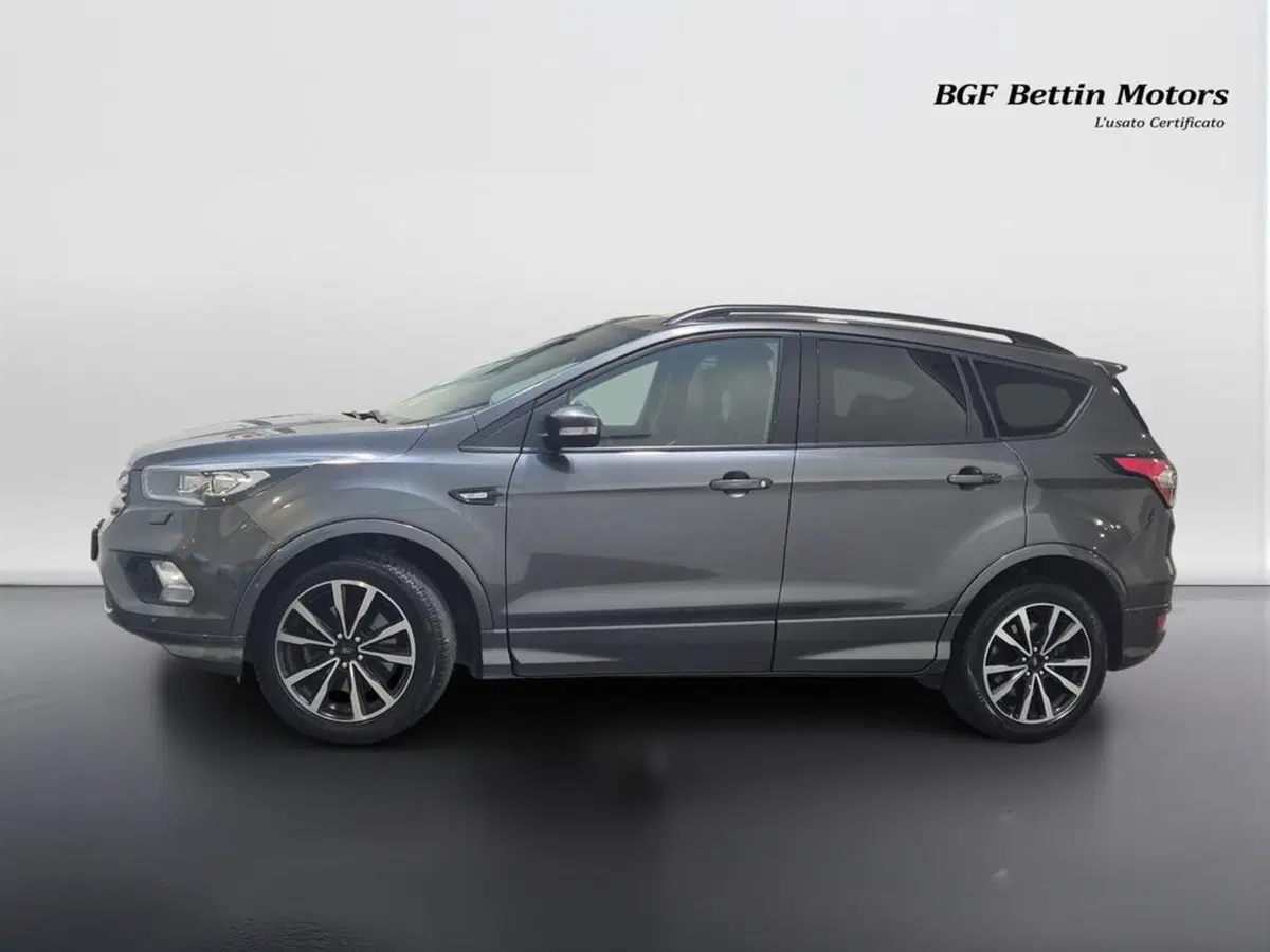 Ford Kuga usata a Padova (2)