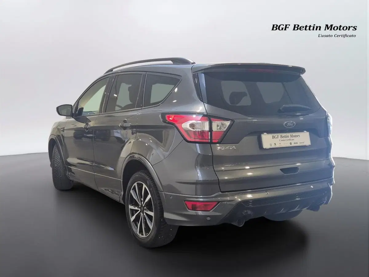 Ford Kuga usata a Padova (3)
