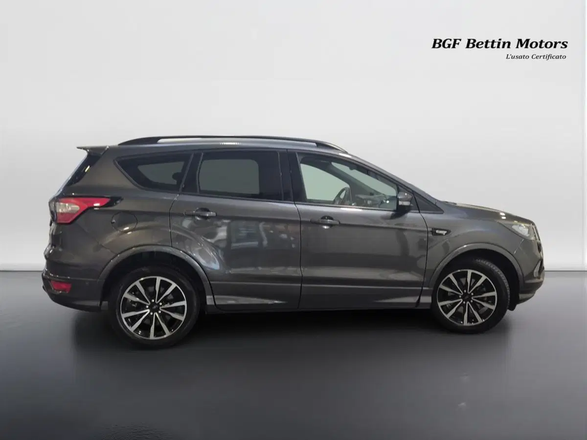 Ford Kuga usata a Padova (5)