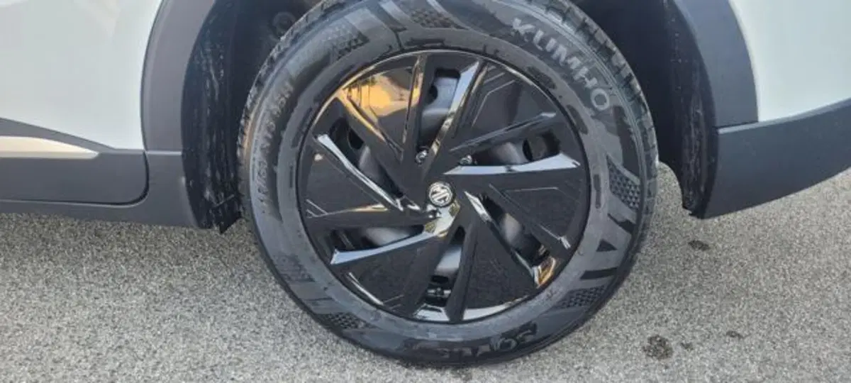 Mg ZS nuova a Napoli (5)