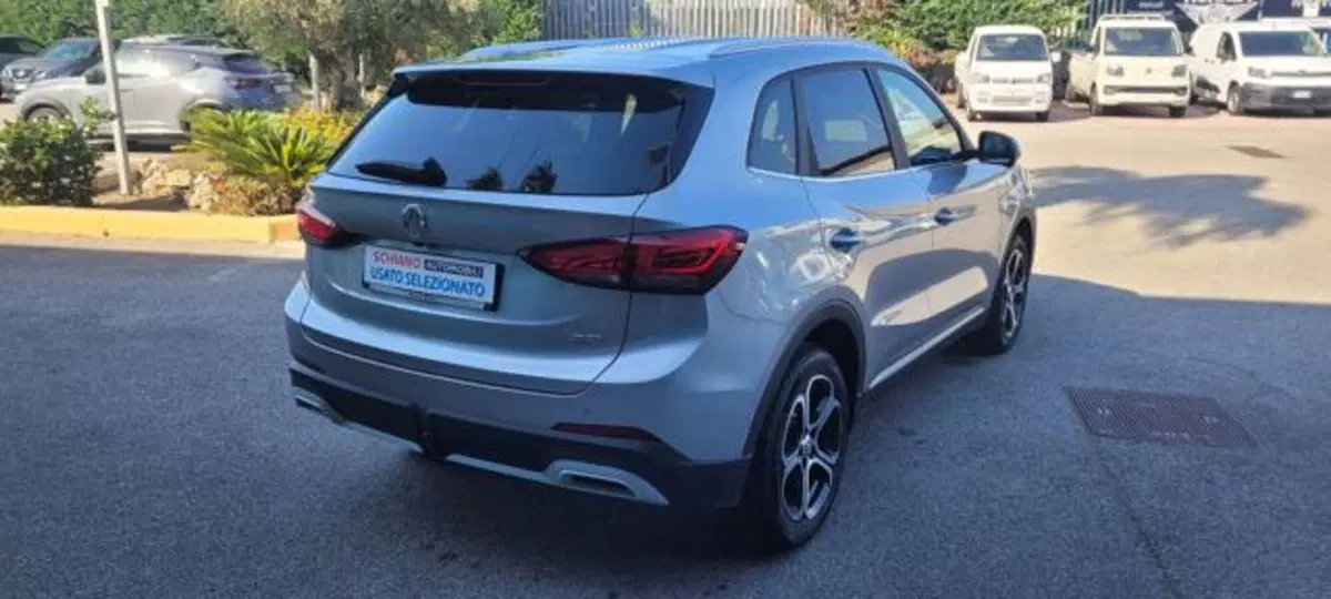 Mg ZS nuova a Napoli (4)