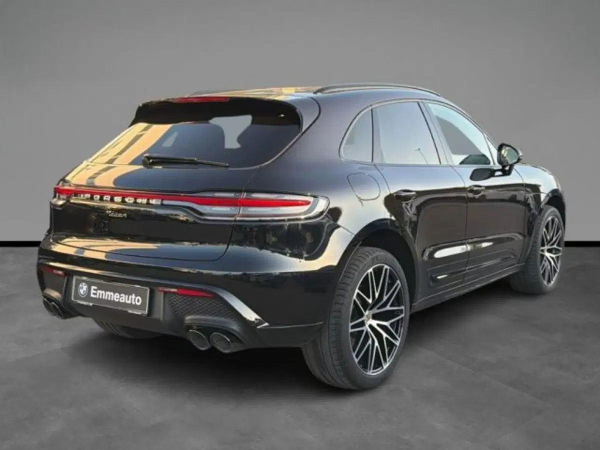 Porsche Macan usata a Lecce (5)