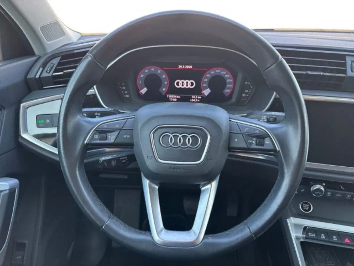 Audi Q3 Sportback usata a Lecce (12)