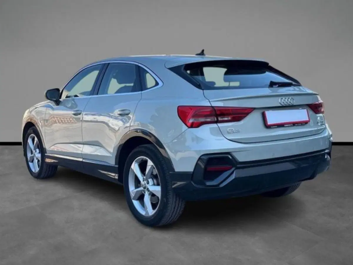 Audi Q3 Sportback usata a Lecce (3)