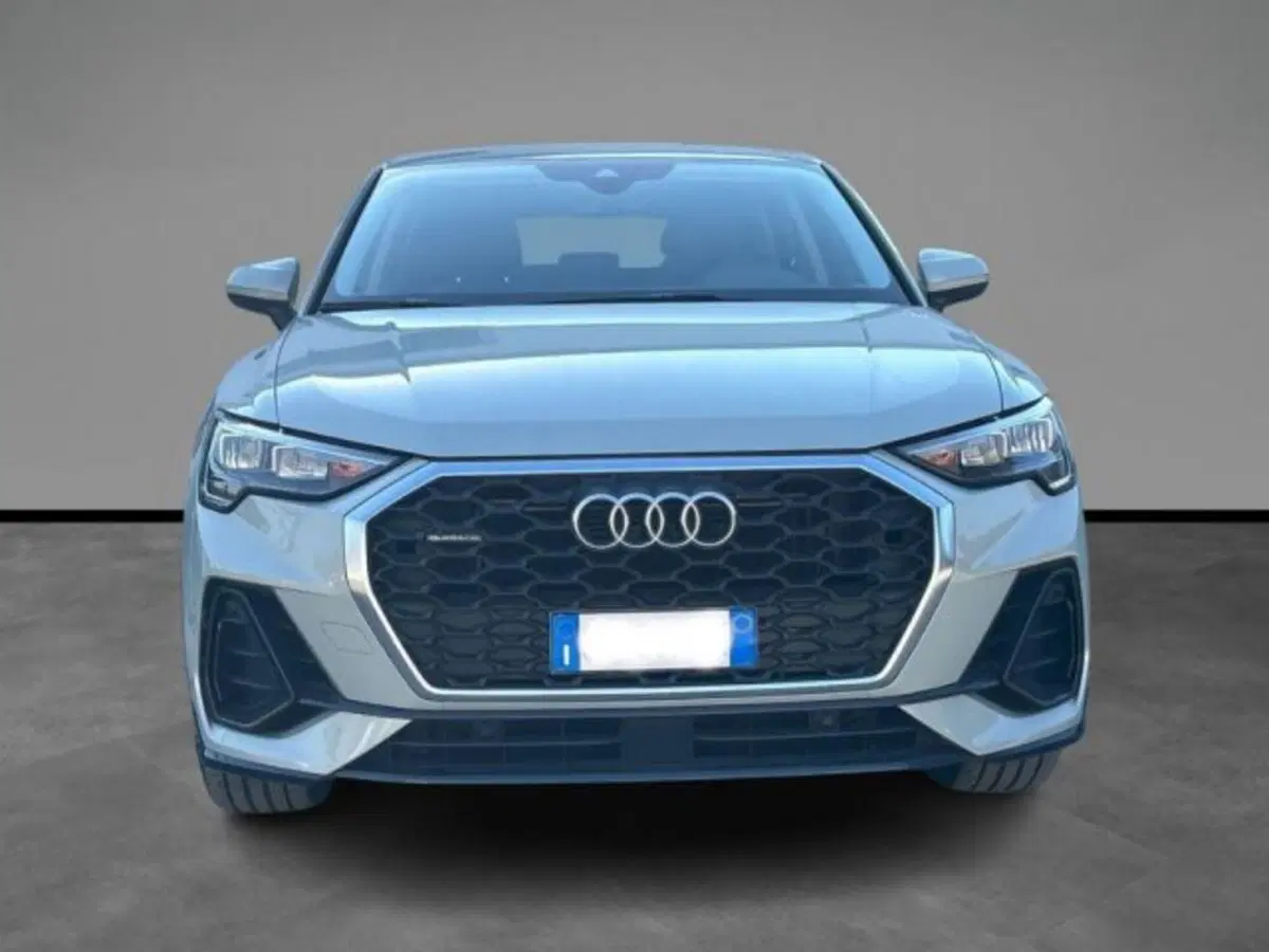 Audi Q3 Sportback usata a Lecce (7)