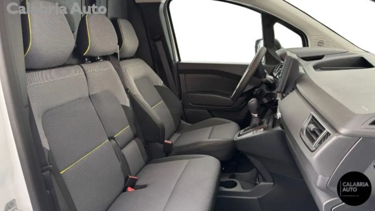 Renault Kangoo Furgone nuova a Reggio Calabria (10)