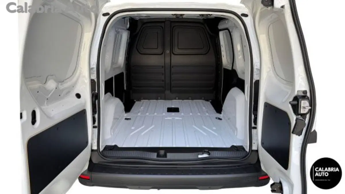 Renault Kangoo Furgone nuova a Reggio Calabria (5)