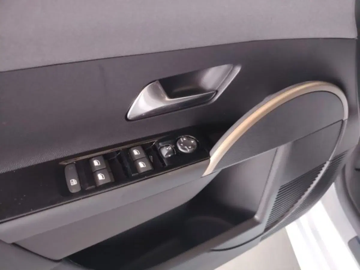 Lancia Ypsilon nuova a Forlì-Cesena (20)